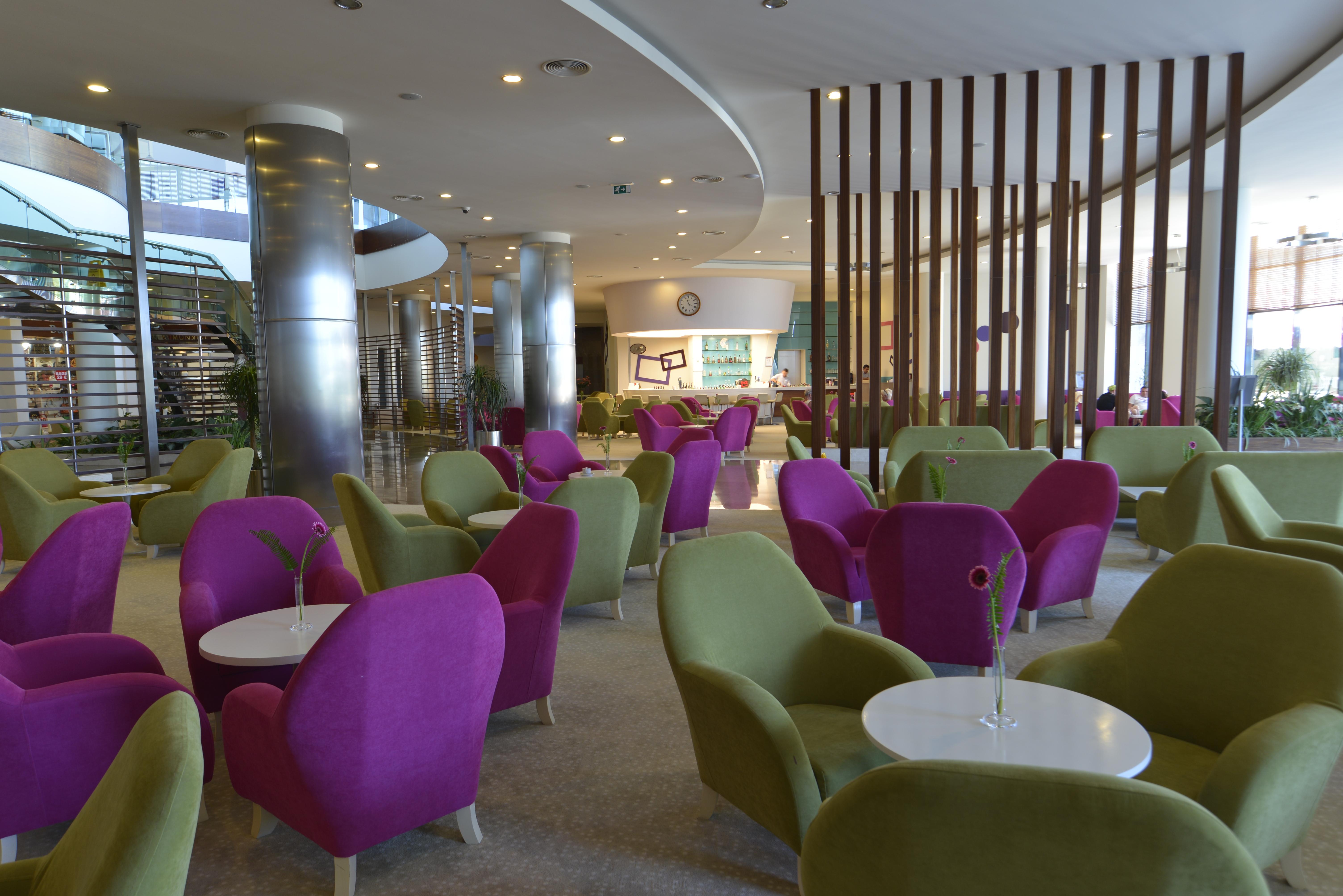 Baia Lara Hotel Antália Exterior foto The lounge at the airport